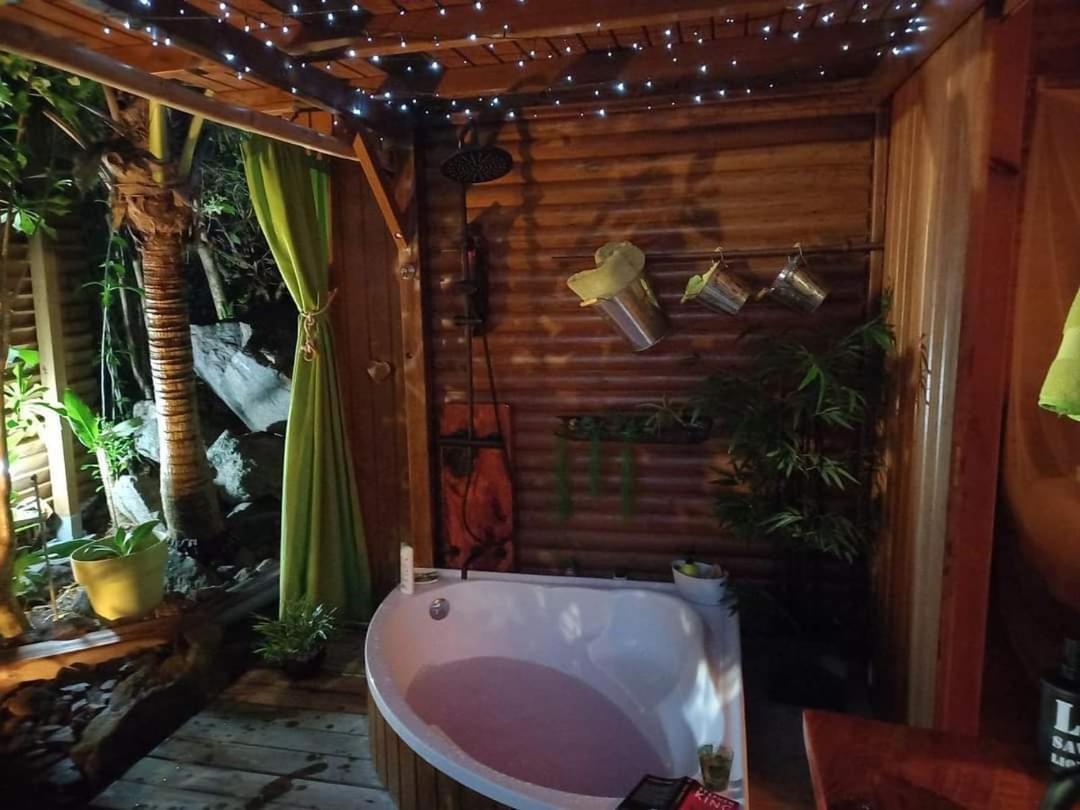 Bed and Breakfast Ali-Nais Location Деше Номер фото